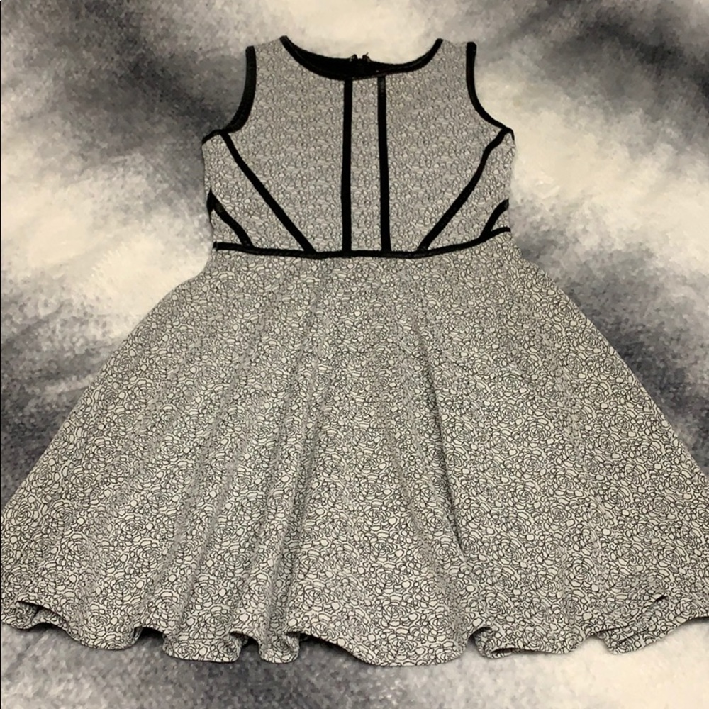 Black and grey flowy dress